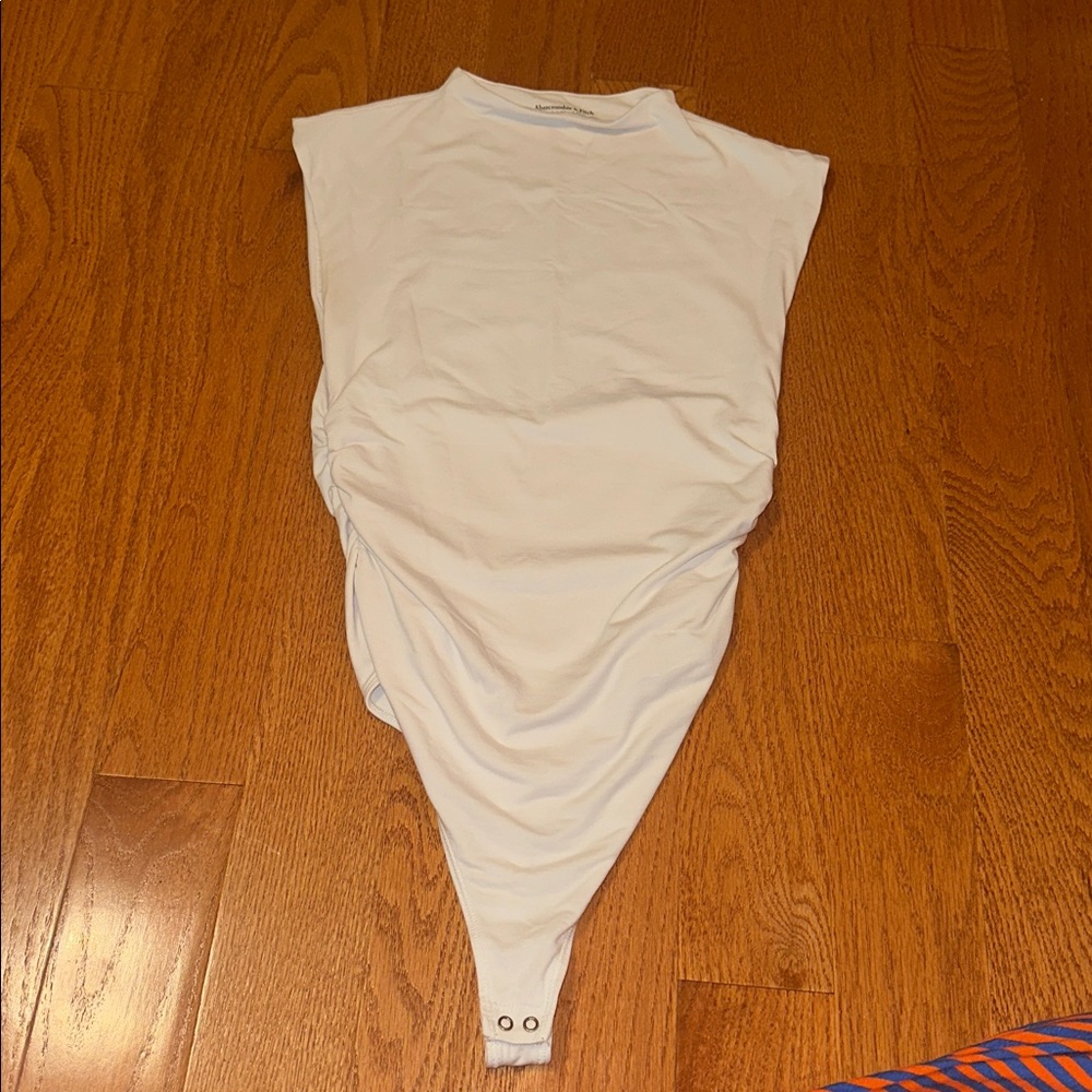 Elegant White Sleeveless Top